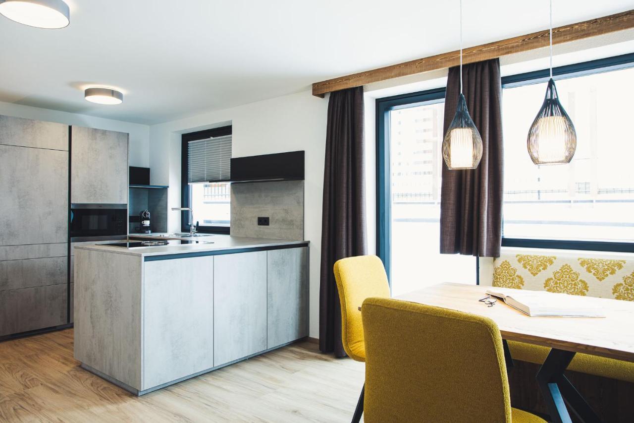 Austria Aparthotel Фісс Екстер'єр фото