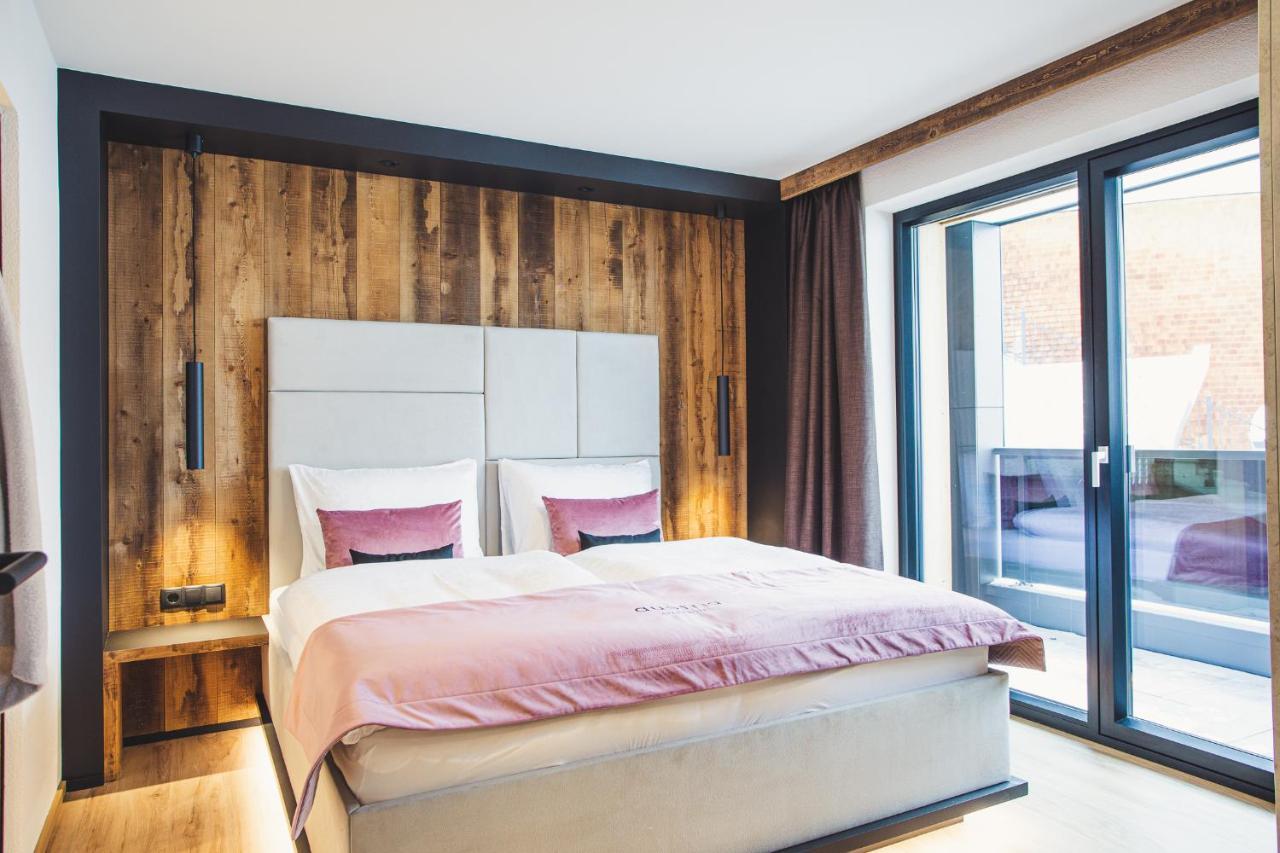 Austria Aparthotel Фісс Екстер'єр фото