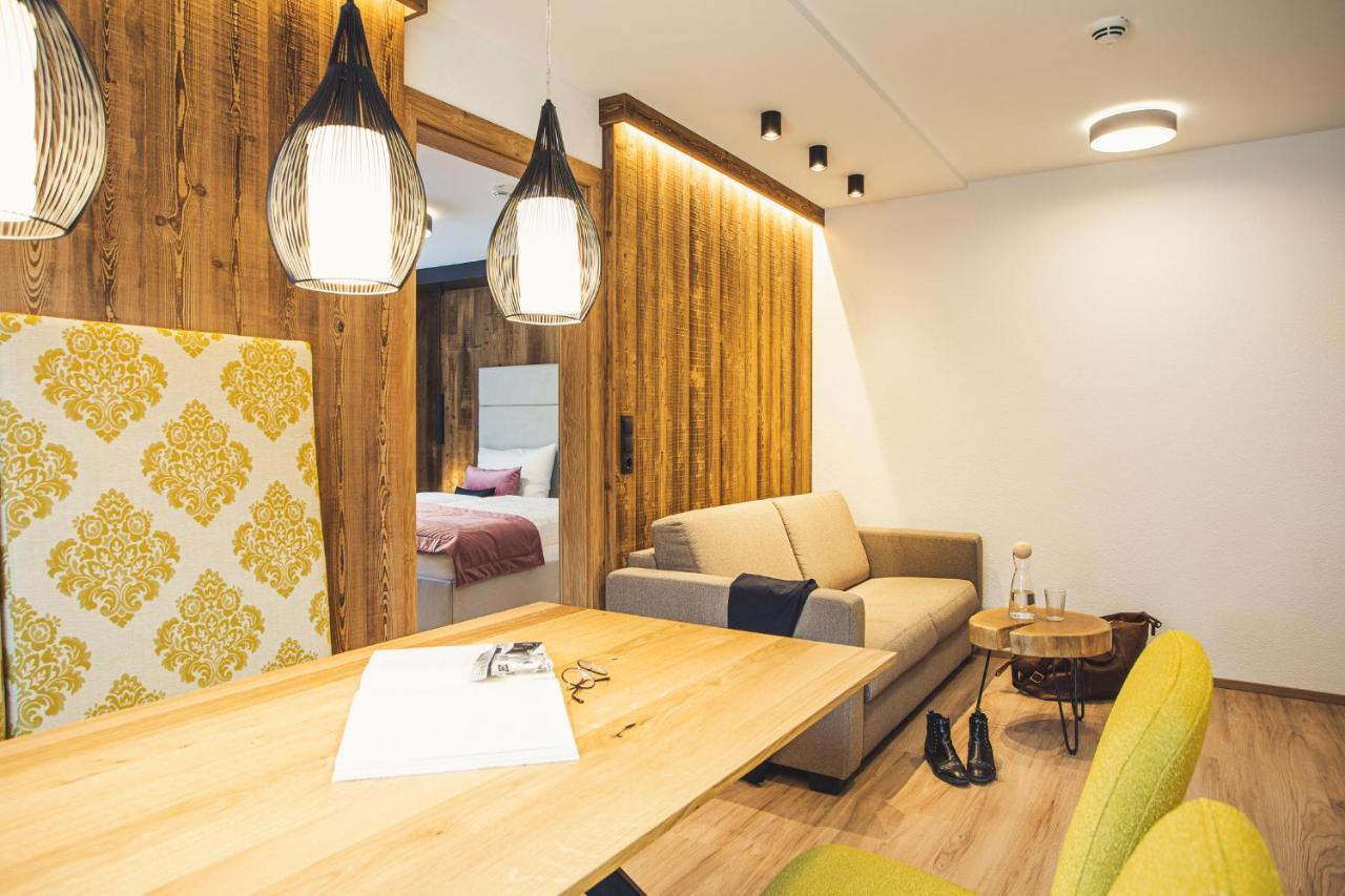 Austria Aparthotel Фісс Екстер'єр фото